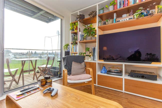 Room to rent Gloucester Cricket Ground Bishopston Main Photo