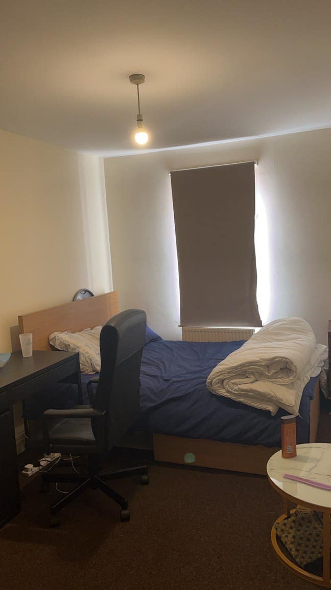 Fully furnished and cozy double bed room  Main Photo