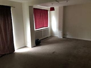 Guardianship: 8 Bed House Share in Banstead  Main Photo