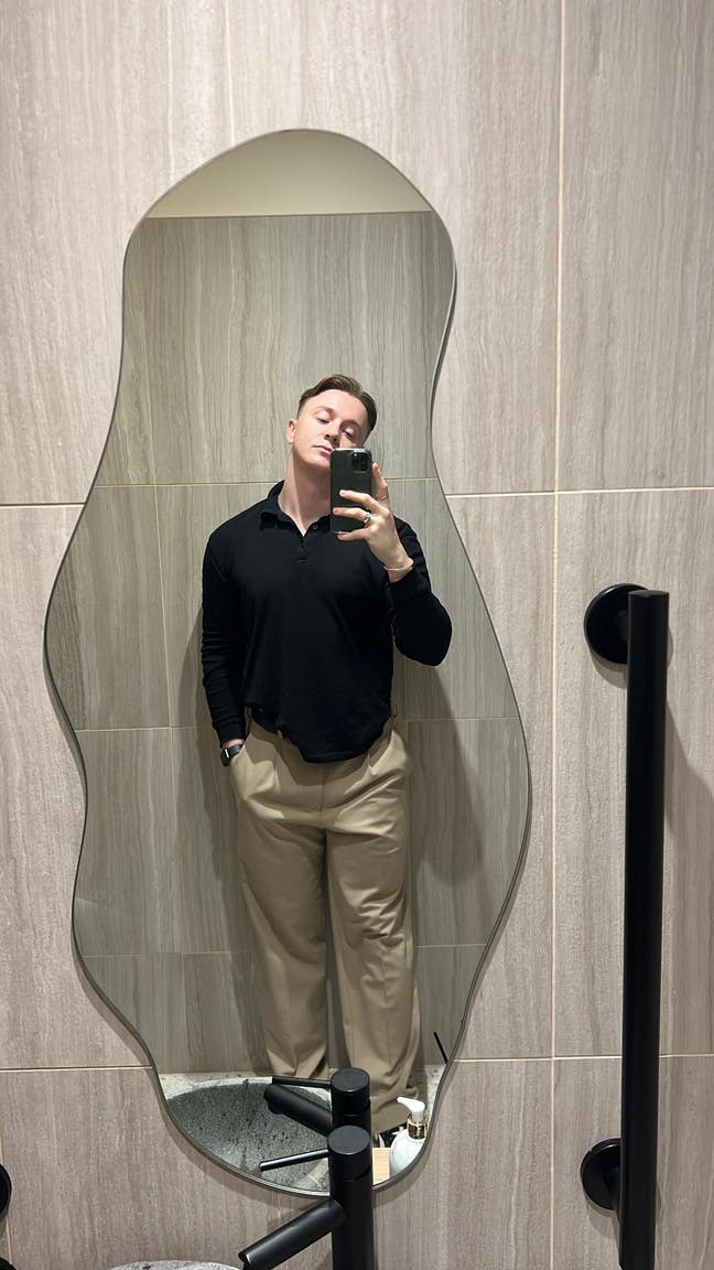 I am a professional male  aged 33 looking for... Main Photo