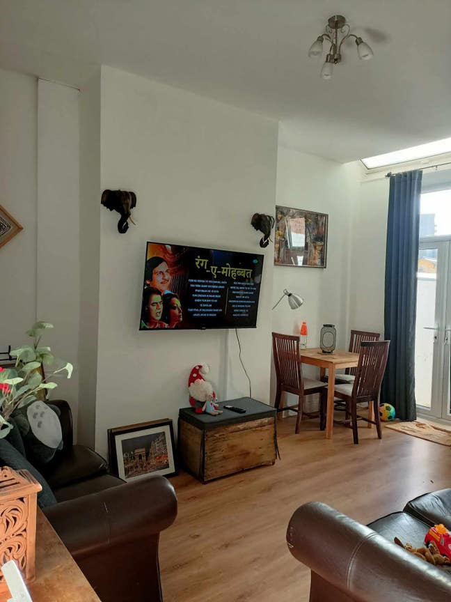 Double Bed Room in  Levenshulme  Main Photo