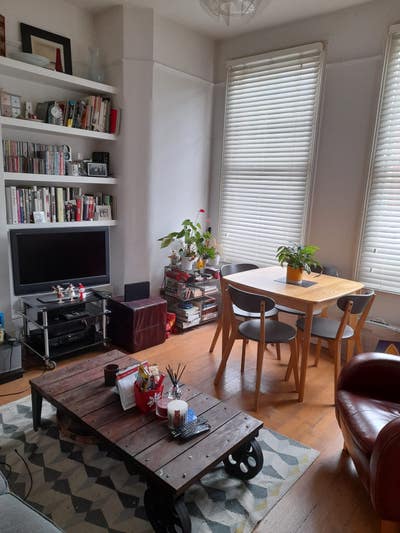 Double room in Stoke Newington Main Photo