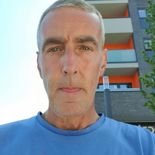 59 year old Male seeks a single or double room Main Photo