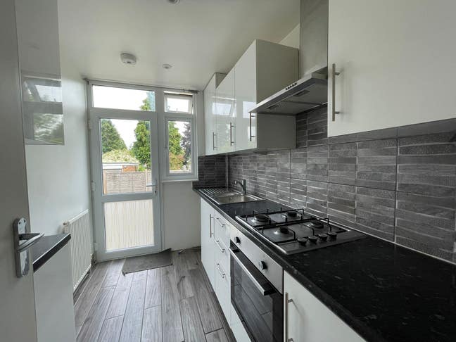 Luton Shelley Road house share Main Photo