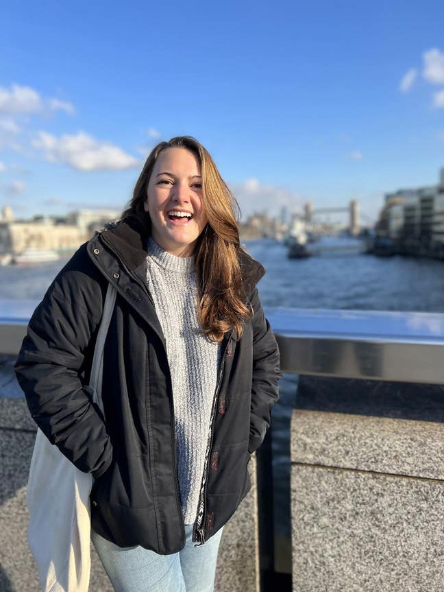 Friendly gal looking for North London room  Main Photo