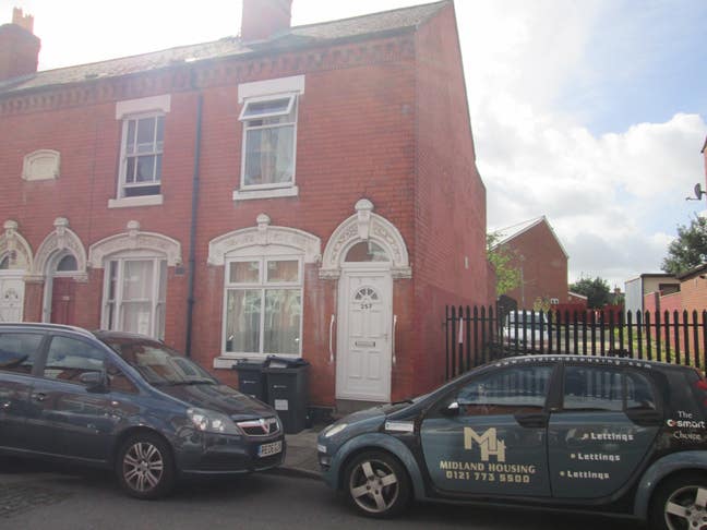 Room 1 Clifton Rd, B12 8SA Main Photo