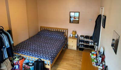 Spacious double room to rent - Acton W3  Main Photo