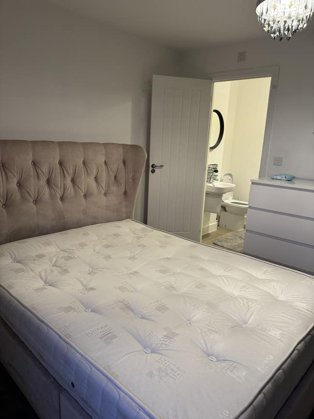 Room  to let Main Photo