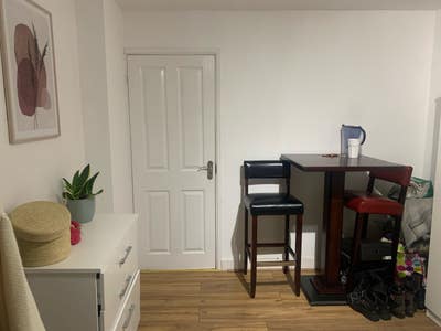 Nice good size double room, WIFI included Main Photo