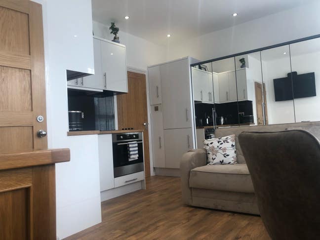 Studio Apartment Kitchen, Bathroom Furnished  Main Photo