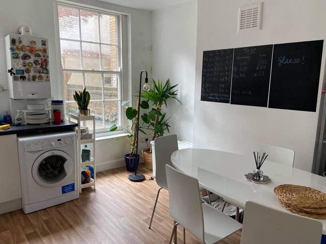 Room to Rent in Old Street Main Photo
