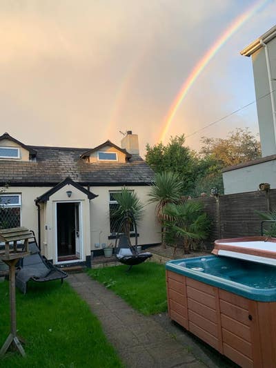  Belfast downtown bungalow ,hot tub Main Photo