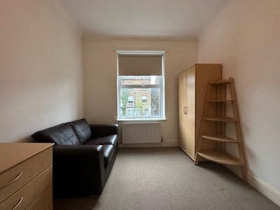Large double room close to Finsbury Park Main Photo