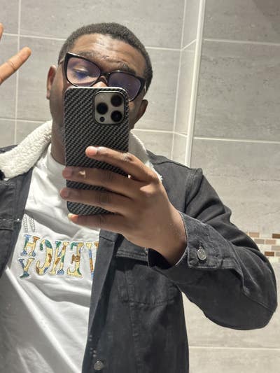 Hello,  I’m a 30-year-old male currently wo... Main Photo