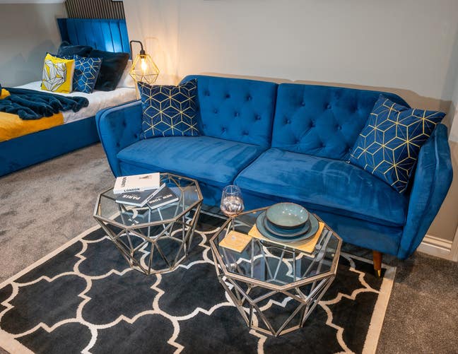 🌸Sofa Lounge, Full Kitchen / Walk-in Wardrobe🌸 Main Photo