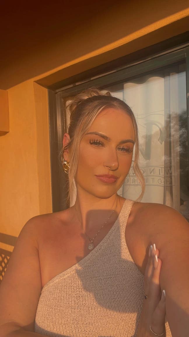 Girls flat  Main Photo