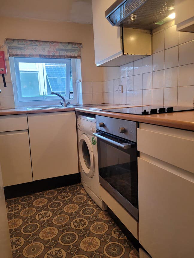 Studio apartment available for rent Main Photo