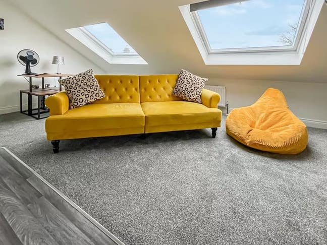 New Modern 2 Bed Flat Buxton  Main Photo