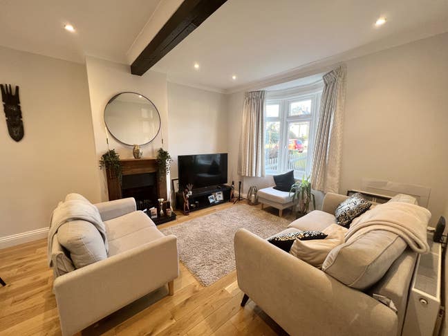 Modern 3 bedroom House for Rent Main Photo