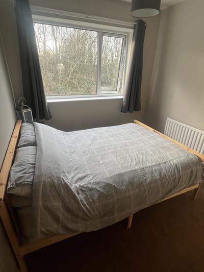 Double room available in 3 bed house Main Photo