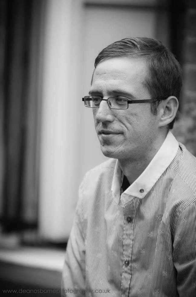 34 year old Male seeks a single or double room Main Photo