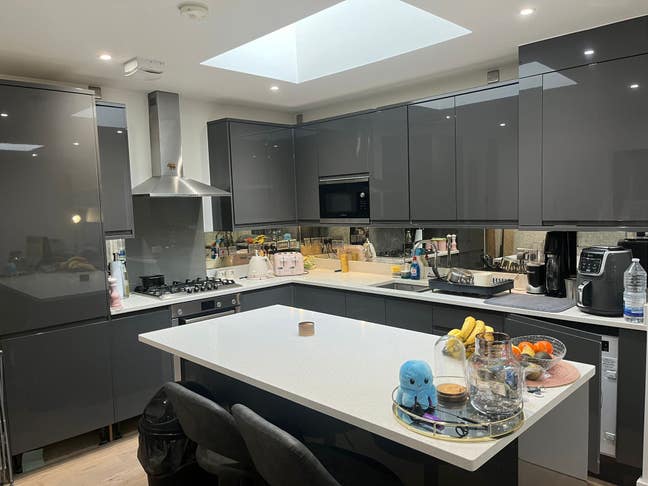 Luxury Double Bedroom Ensuite <20 Mins CanaryWharf Main Photo