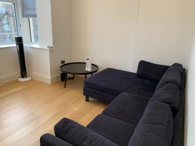 SHORT LET- Nice and modern 1-bed flat Main Photo