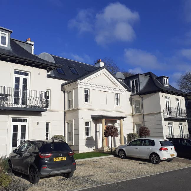 Double Room + Ensuite - Eynsham / Oxford Main Photo