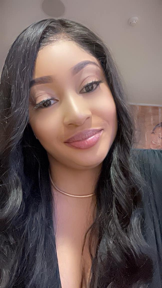 Professional Female seeks a double room Main Photo