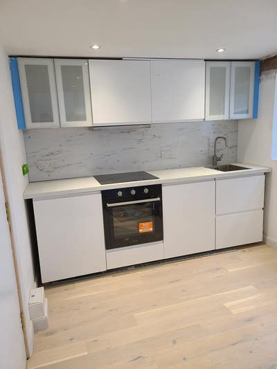 *Modern flat in Hither Green* Main Photo