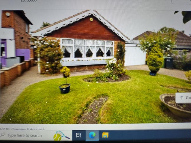 Lovely room tolet Main Photo