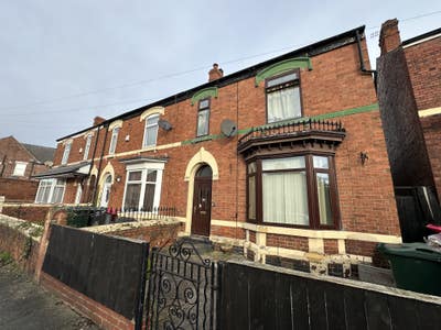 Ensuite Rooms - Swinton S64  Main Photo