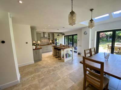 Wonderful Weybridge Main Photo