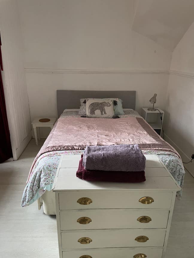 Double room to let Main Photo