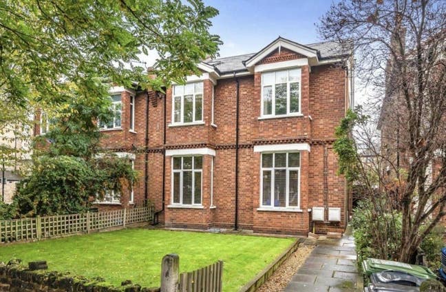 1 double room, Forest Hill, garden Main Photo
