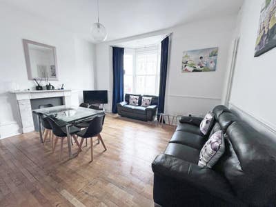 BRIGHTON Beach Large Double Ensuite💎Bills Inc💎 Main Photo