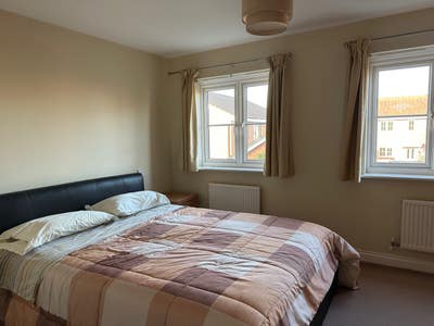 Double bedroom with en-suite in Thatcham  Main Photo