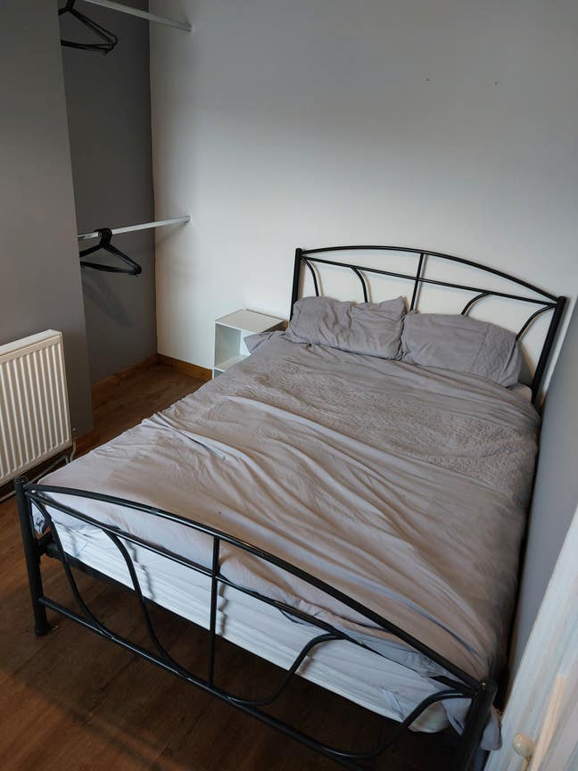 Room to rent Main Photo