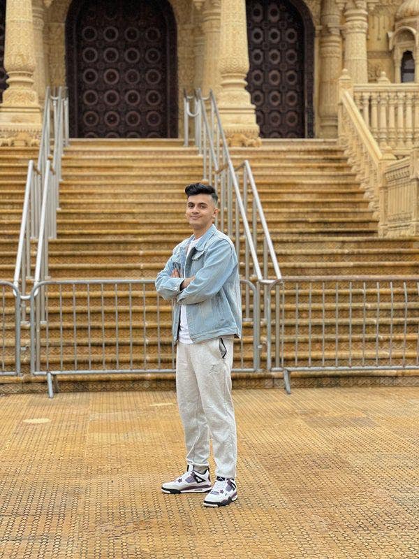 Single or Box room for Working Professional  Main Photo