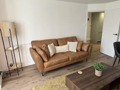 Short Term Let for Workers - One Bed Apartment Main Photo