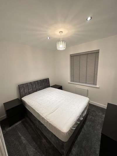 Double room in 2 bed flatshare Main Photo