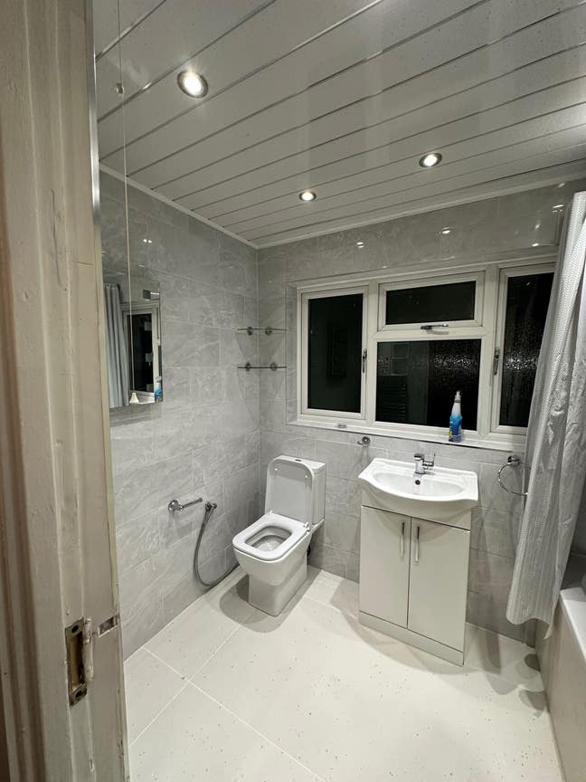 Double room to let in Leagrave , Luton. Main Photo