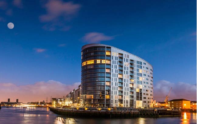 2b2b, One room & bath rent, near Canary Wharf Main Photo