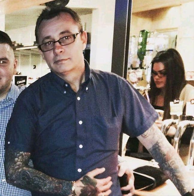 I am a professional male aged 58. I am lookin... Main Photo