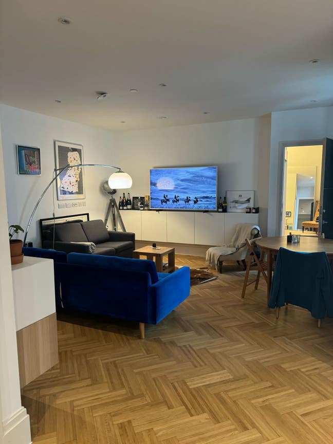 All bills included in price for this gorg flat Main Photo
