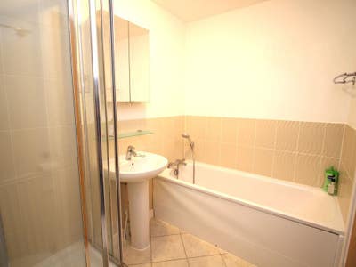 Double room to rent in Epping (central line) Main Photo