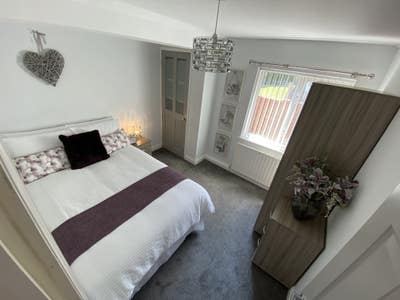 Banksy Suites Luton Airport Main Photo