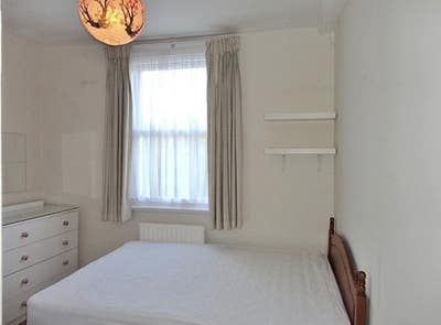 Nice Room Located in Willesden Green- zone 2 Main Photo