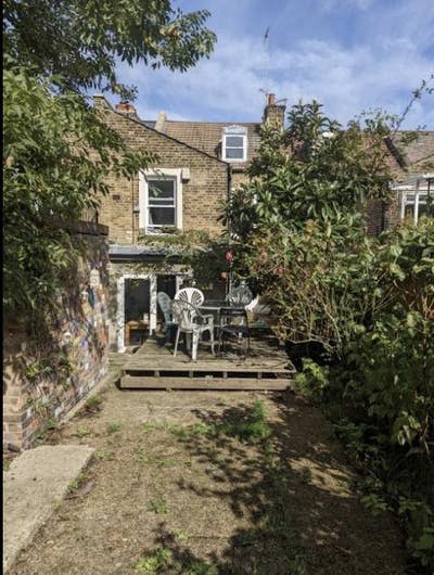 Creative household looking for new housemate! Main Photo