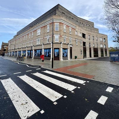 Double bedroom in shared flat in Kennington Main Photo